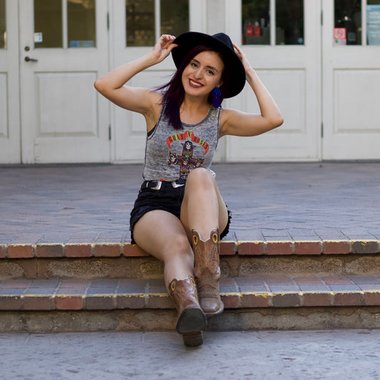 February spotlight on BIPOC-owned jewelry businesses: LUNA & SAYA - Lumenrose