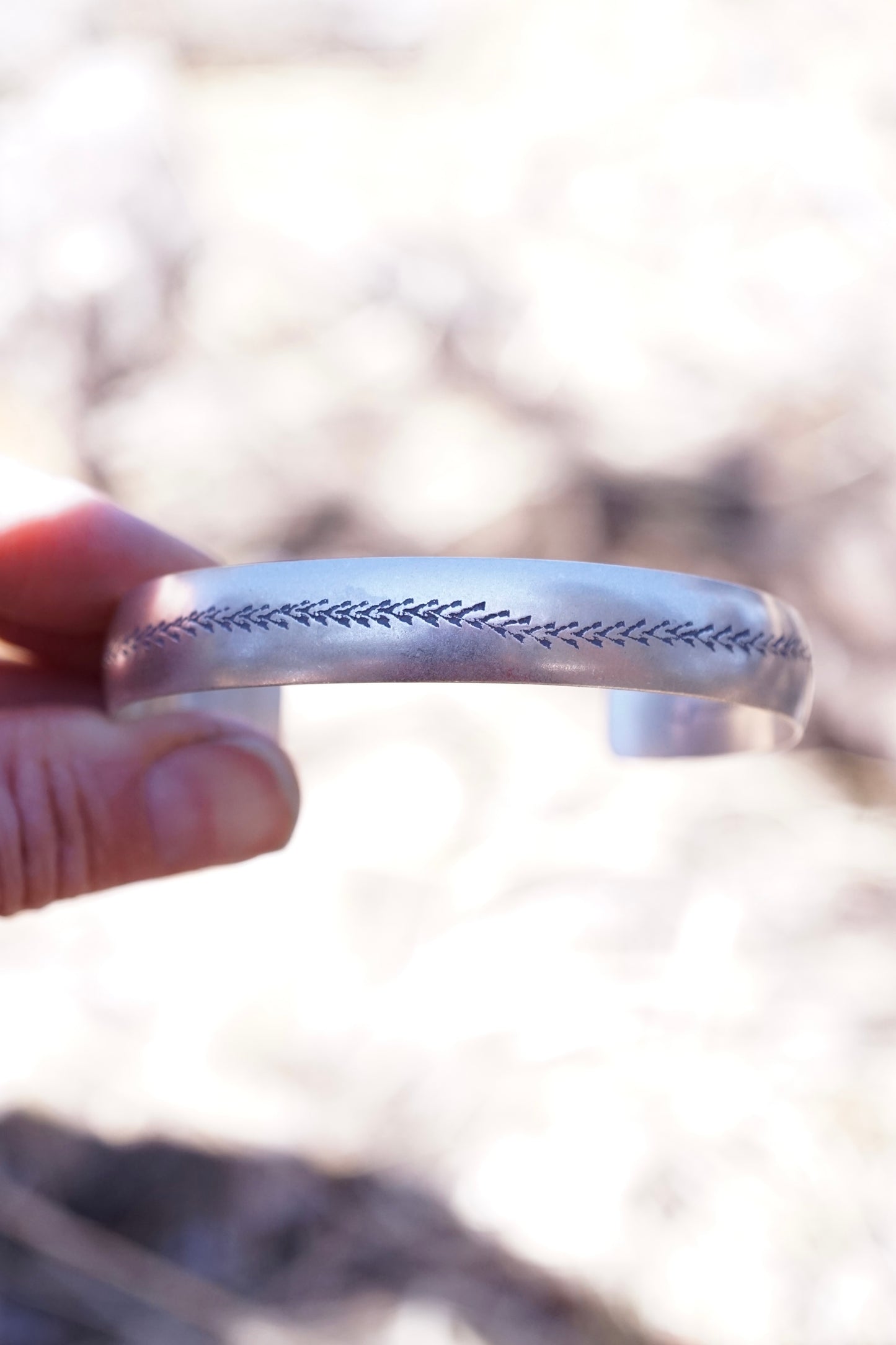 wandering path cuff