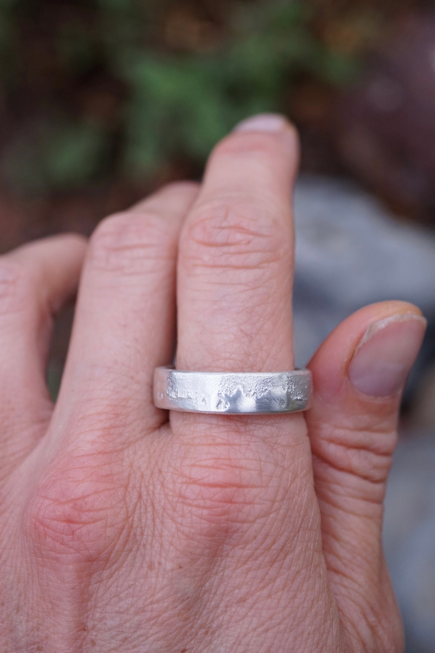 sand cast sterling band - size 11.25