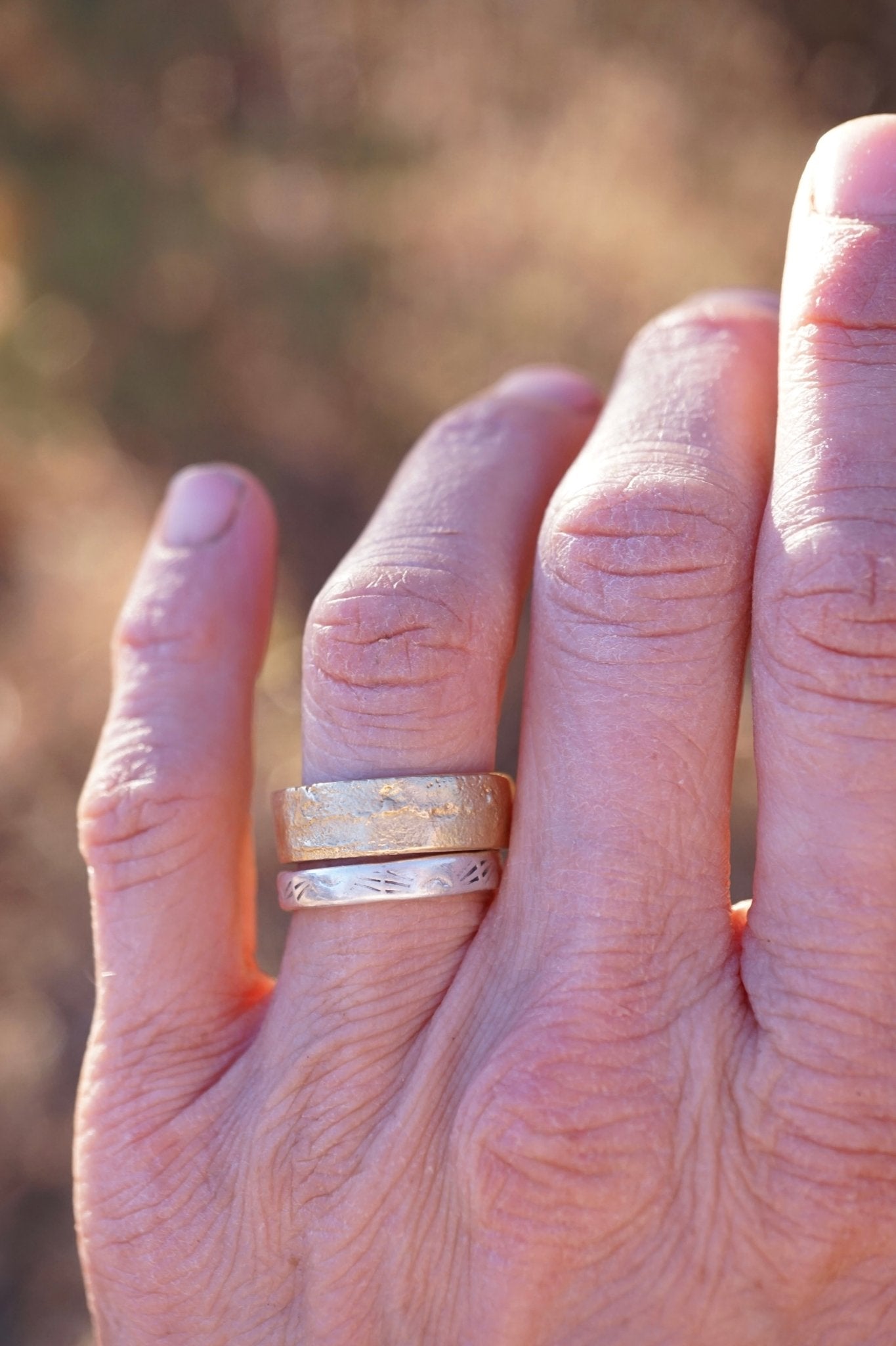 the rugged grace ring in 18k GOLD - Lumenrose