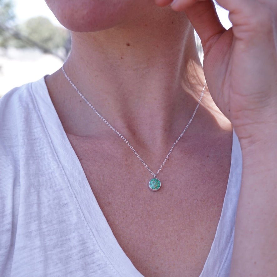 dainty sonoran gold turquoise round necklace in sterling silver - Lumenrose