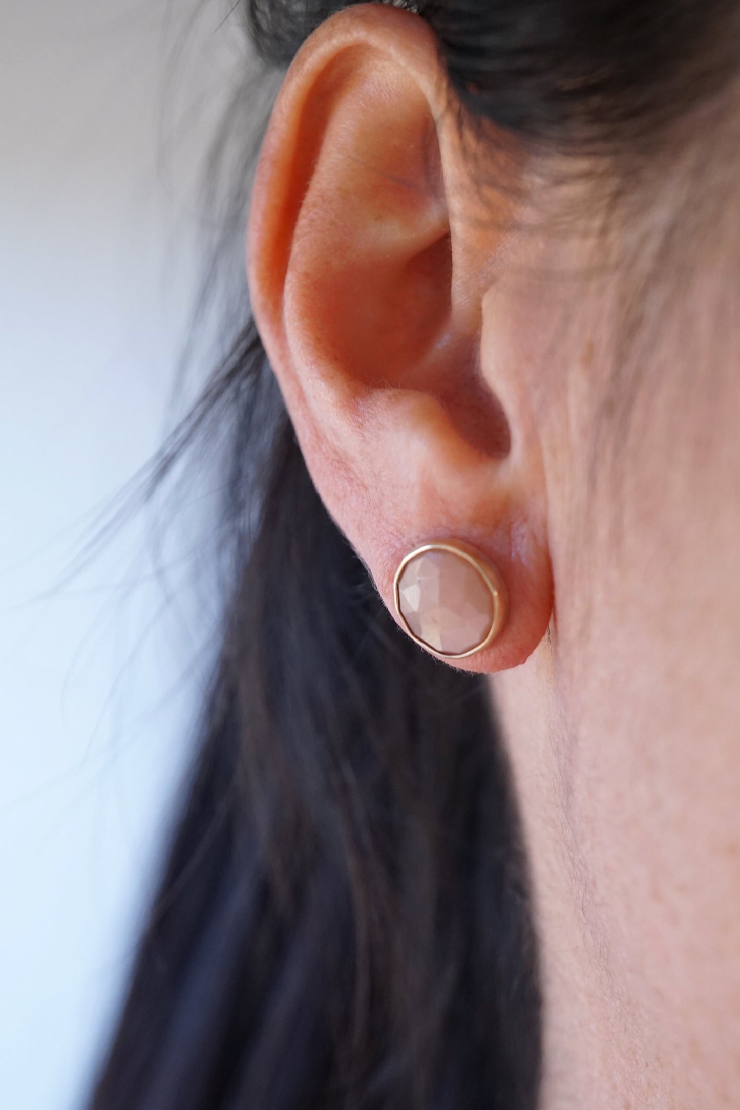 faceted peach moonstone studs - 14k gold + silver - Lumenrose