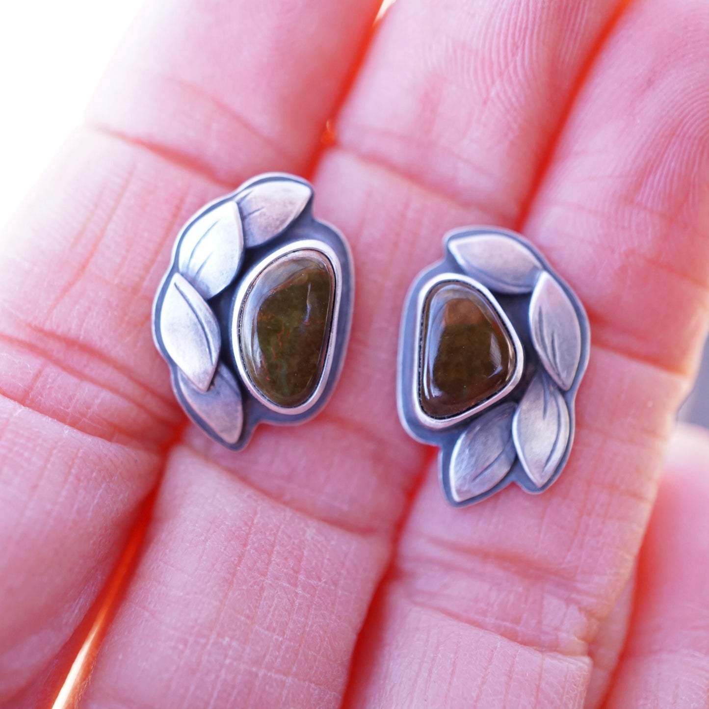 FALLEN LEAVES studs - Lumenrose