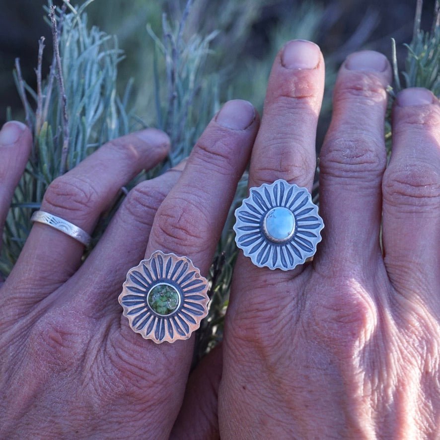 full bloom flower rings - size 7.25 & 8 - Lumenrose