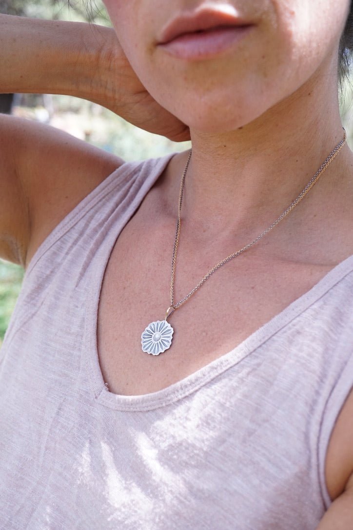 full bloom silver flower necklace - Lumenrose