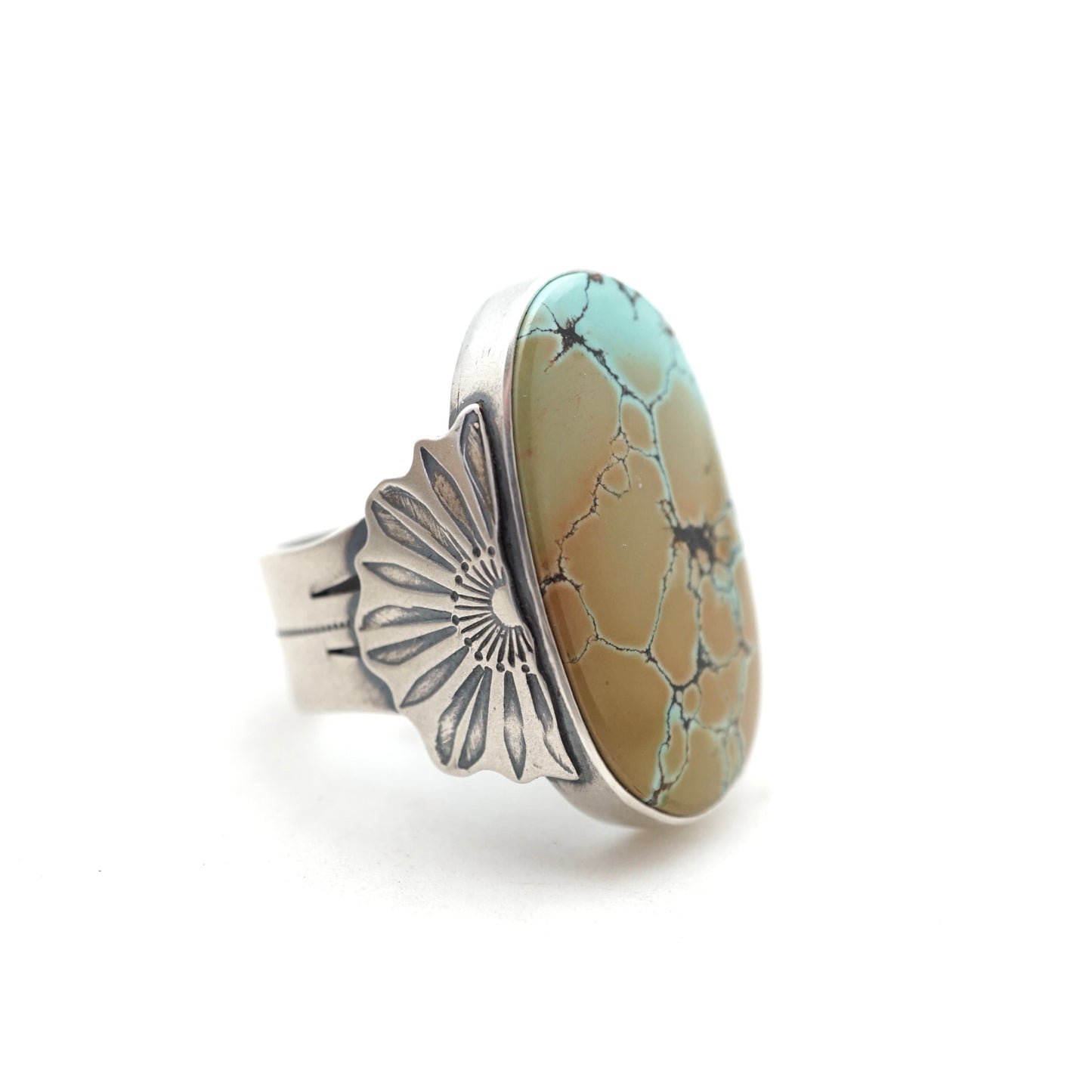 GIVE HER FLOWERS power ring - size 9.25 - Lumenrose