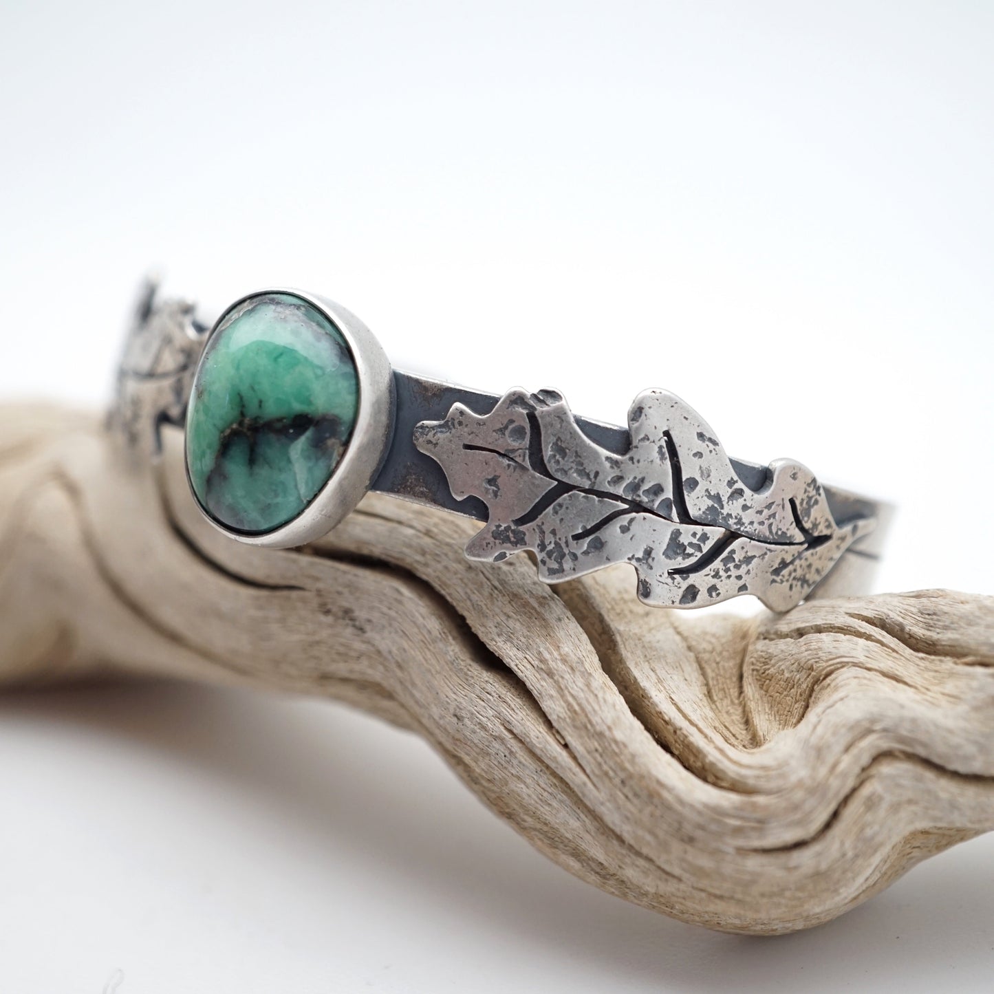new lander chalcosiderite oak leaf cuff - xs/s - Lumenrose