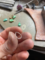 The first steps in a piece of turquoise jewelry - Lumenrose