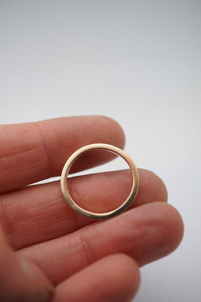 14k gold band 1.5mm matte finish - size 6.5 - Lumenrose