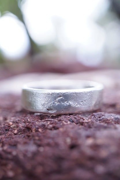 sand cast sterling band - size 11.25