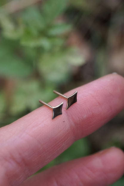 14k gold teeny sparkle studs