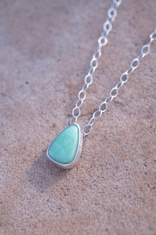 delicate lucin variscite teardrop choker