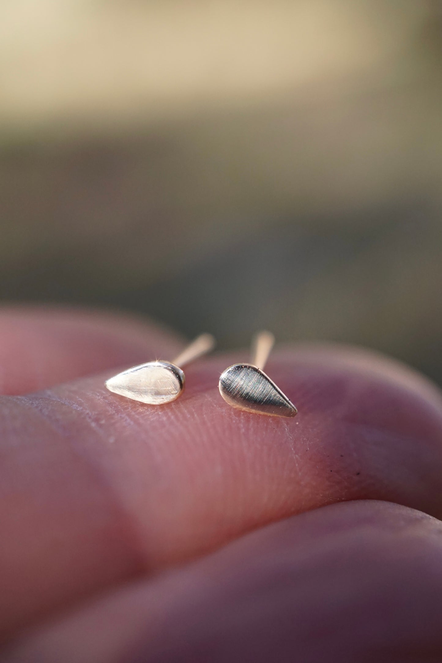 14k gold teeny teardrop studs