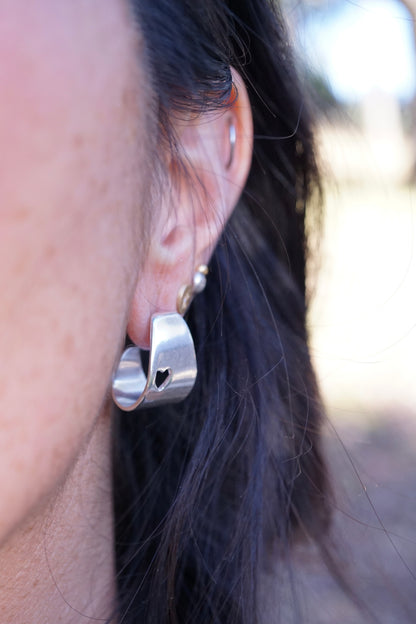 shorty chubby heart hoops