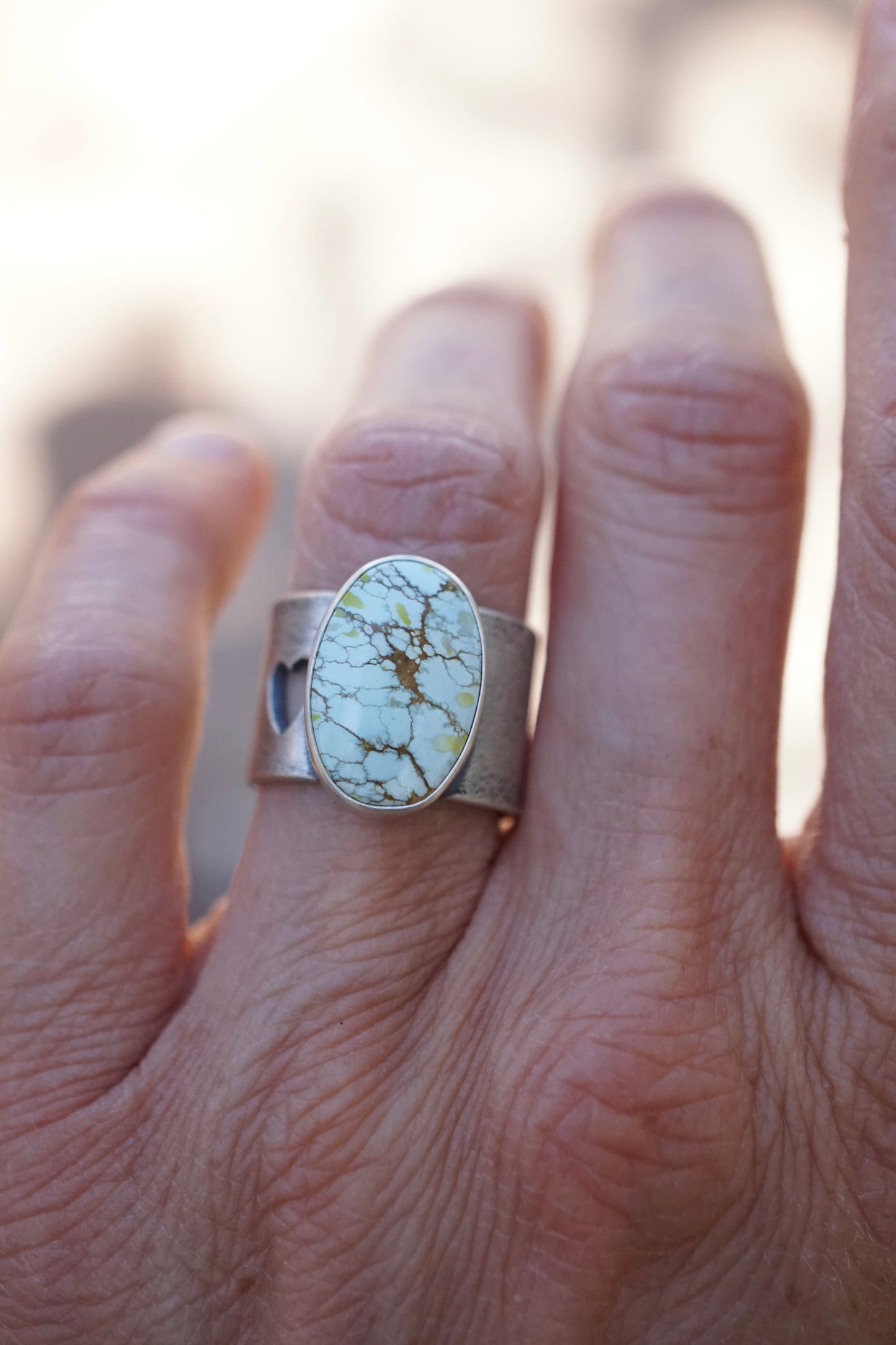 sandhill turquoise ring with 🤍 band - 5.25