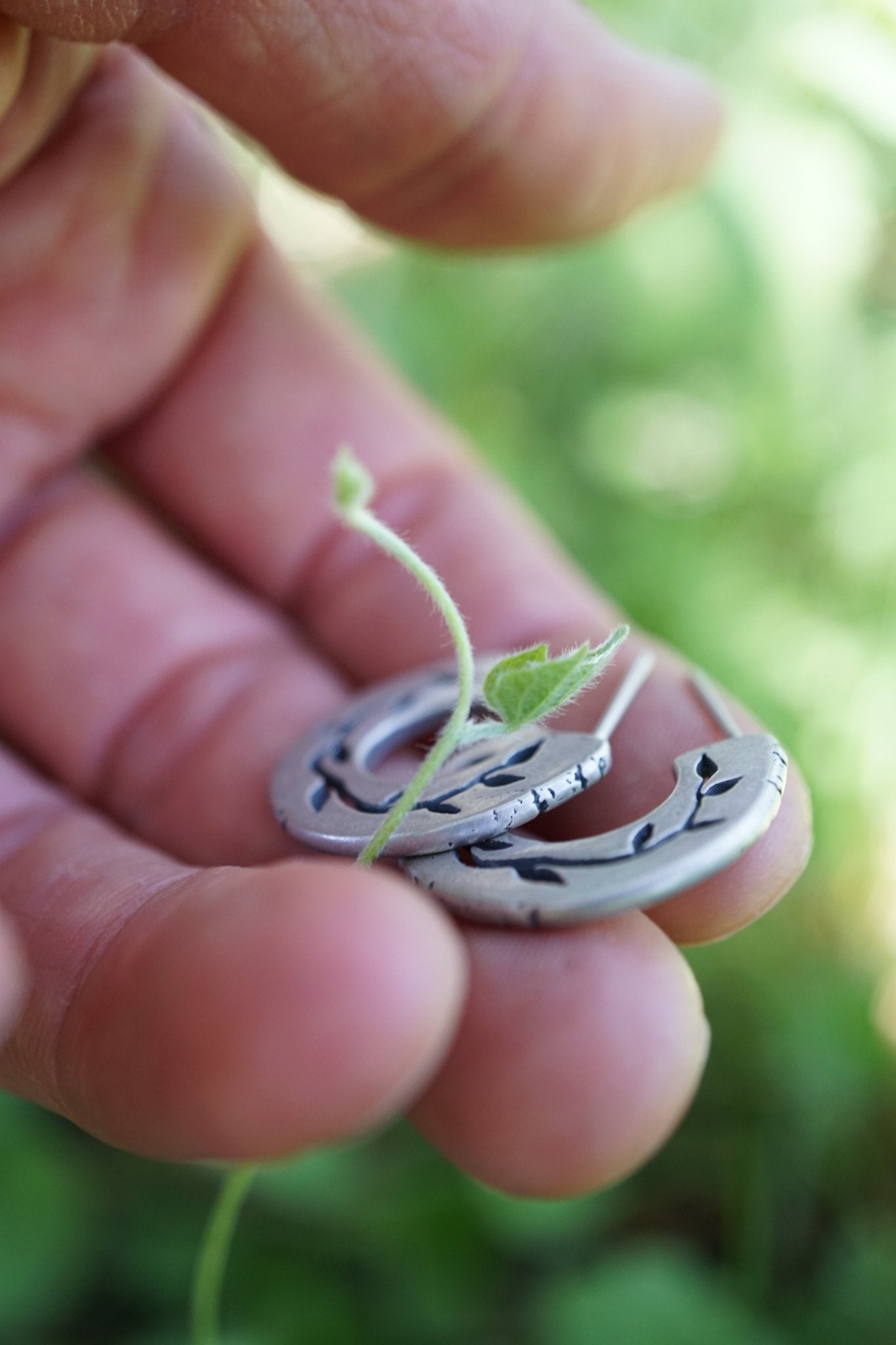 chunky vine hoops - Lumenrose