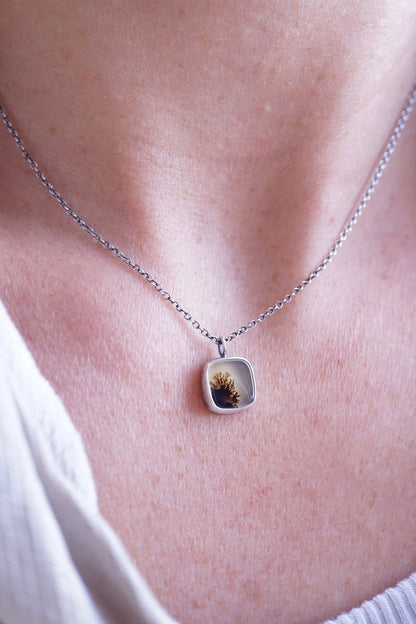 dainty dendritic agate necklace - Lumenrose