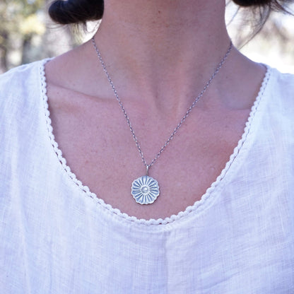 full bloom flower necklace - all silver - Lumenrose