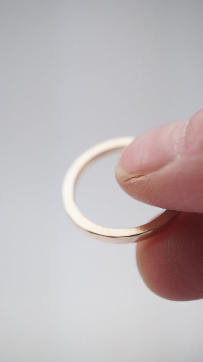 hammered 14k gold band 2mm matte finish - size 8