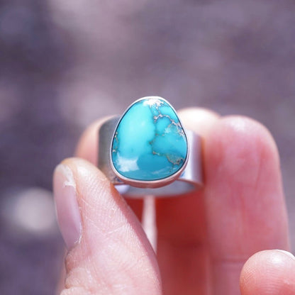cheyenne turquoise ring with chunky asymmetrical band - size 4.5 - Lumenrose