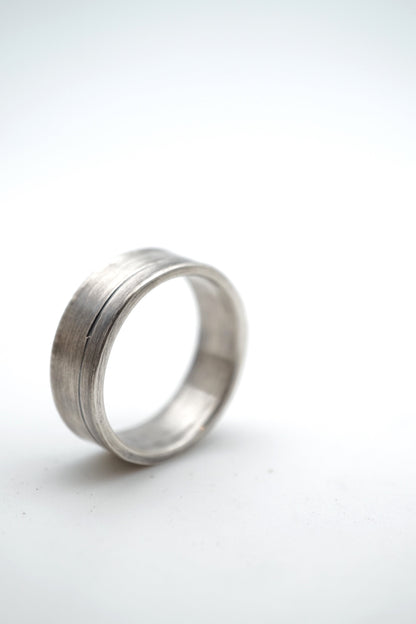 heavy gauge textured ring band - size 11/11.25 - Lumenrose