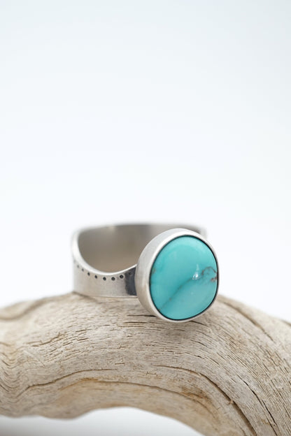 sierra nevada turquoise ring with free form band - size 5 - Lumenrose