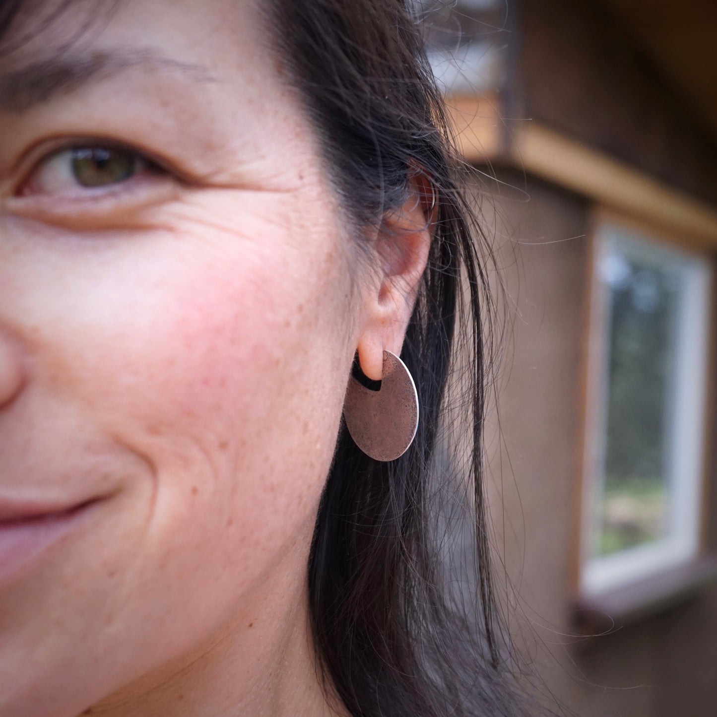 silver circle earrings - smaller - Lumenrose